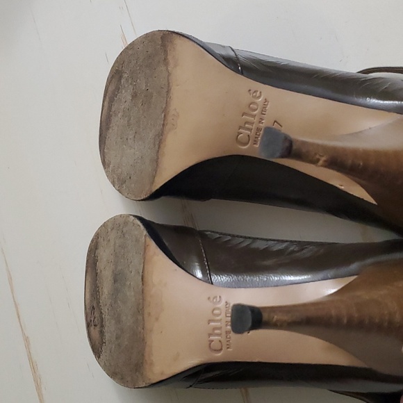 Chloé | Dark Olive Green Patent Leather Peep-toe Heels Sz 37 - Picture 13 of 15